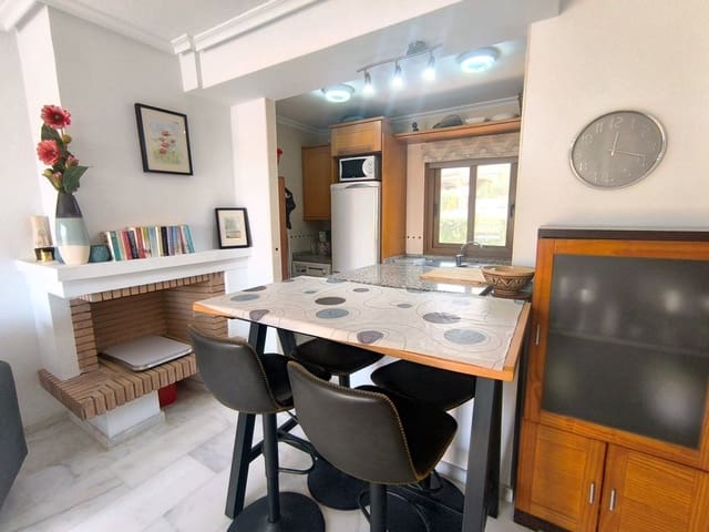 2 slaapkamer Appartement te koop in Algorfa met zwembad garage - € 189.950 (Ref: 9986197)
