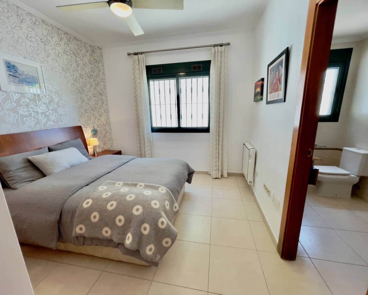 4 sypialnia Willa na sprzedaż w Ciudad Quesada z basenem garażem - 470 000 € (Ref: 9995951)