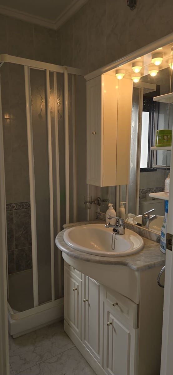 2 quarto Apartamento para venda em Ciudad Quesada com piscina garagem - 139 000 € (Ref: 9996373)