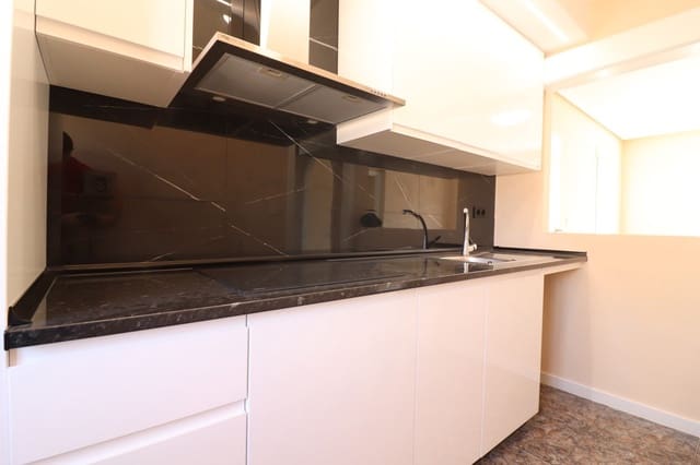 2 Zimmer Apartment zu verkaufen in Punta Prima, Orihuela mit Pool - 169.000 € (Ref: 9997589)