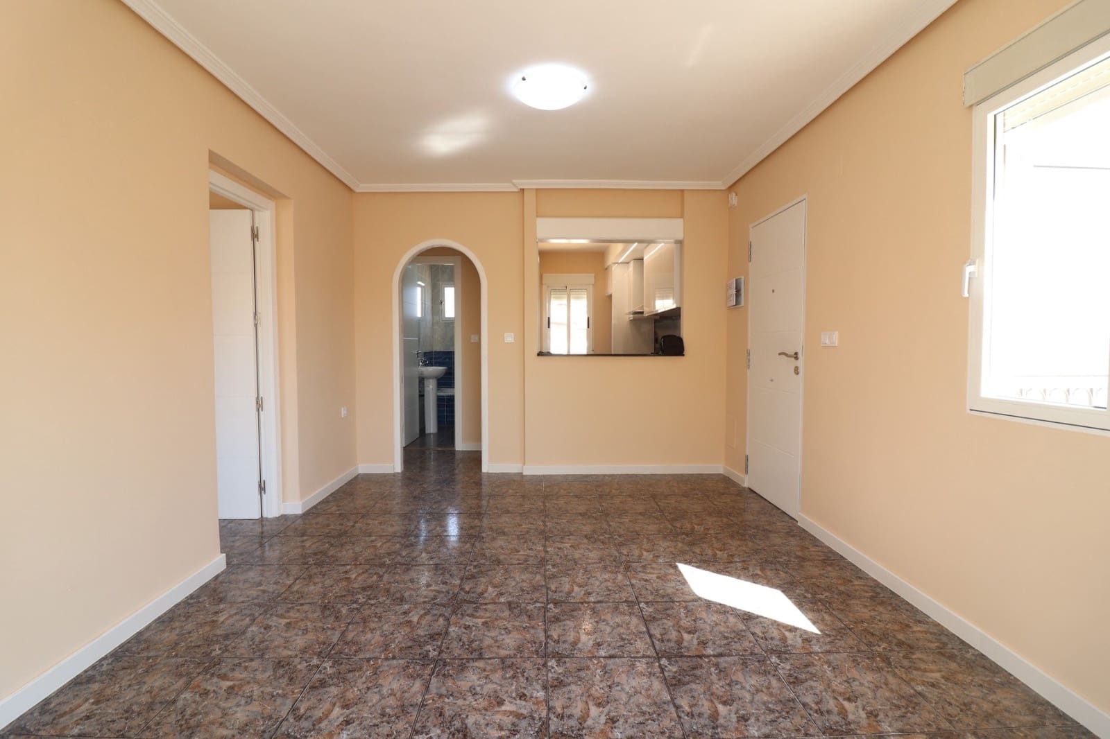 2 Zimmer Apartment zu verkaufen in Orihuela Costa mit Pool - 169.000 € (Ref: 9997589)