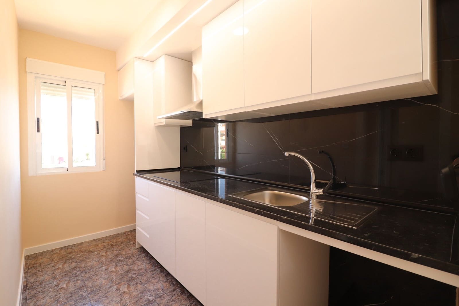 2 Zimmer Apartment zu verkaufen in Orihuela Costa mit Pool - 169.000 € (Ref: 9997589)
