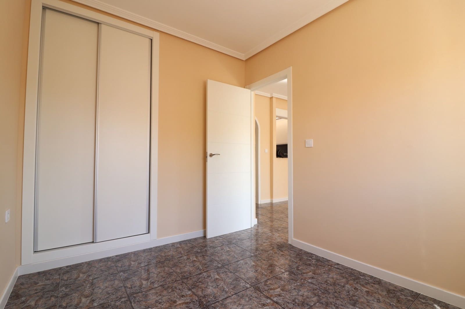 2 Zimmer Apartment zu verkaufen in Orihuela Costa mit Pool - 169.000 € (Ref: 9997589)