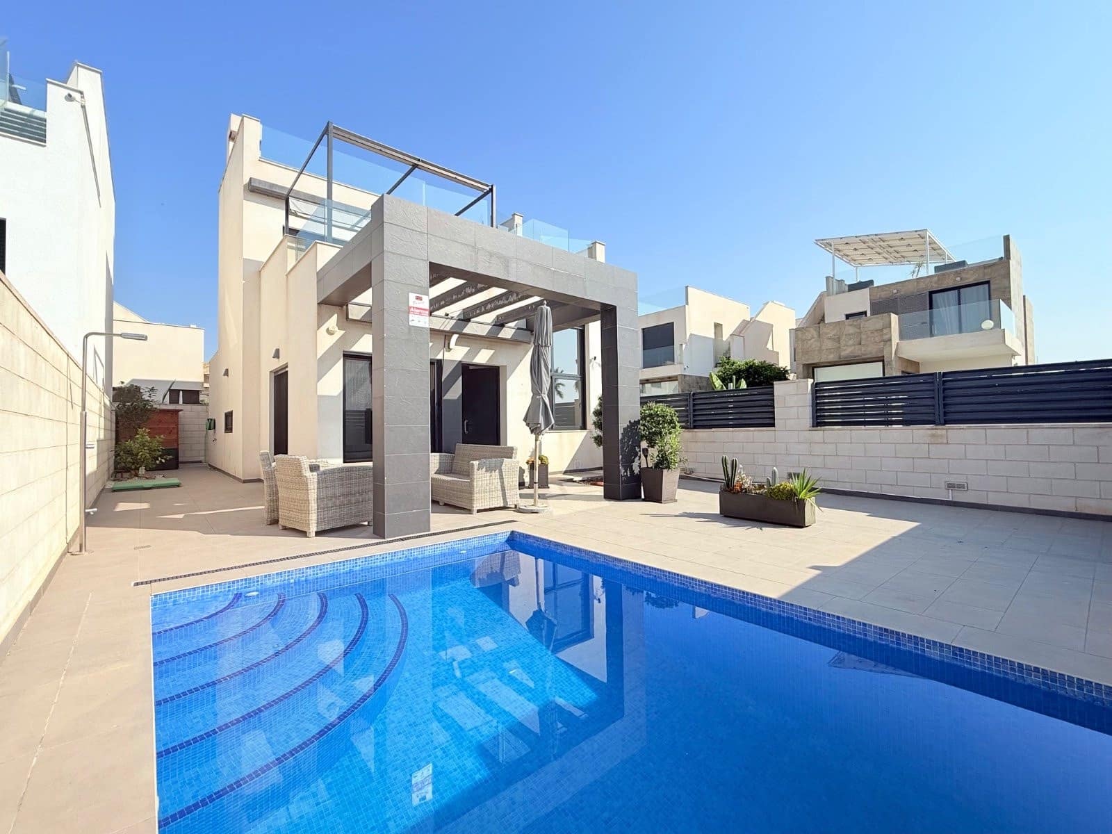 3 quarto Moradia para venda em Ciudad Quesada com piscina garagem - 399 000 € (Ref: 9997590)