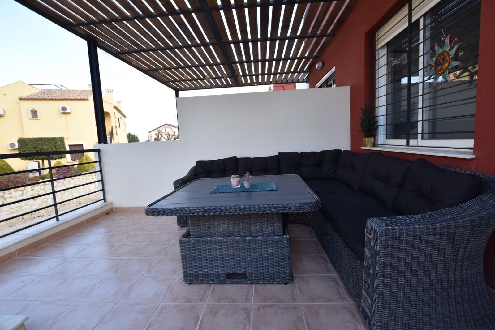 3 bedroom Villa for sale in Algorfa with garage - € 287,950 (Ref: 9997595)