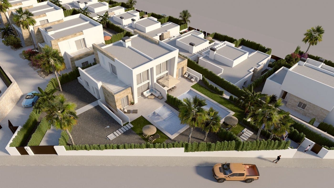 Chalet de 3 habitaciones en Algorfa en venta con piscina garaje - 475.000 € (Ref: 9997795)