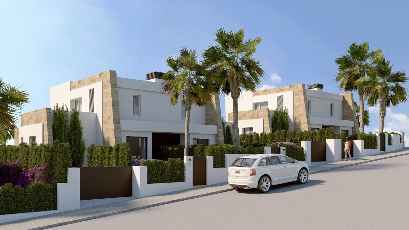 Chalet de 3 habitaciones en Algorfa en venta con piscina garaje - 475.000 € (Ref: 9997795)