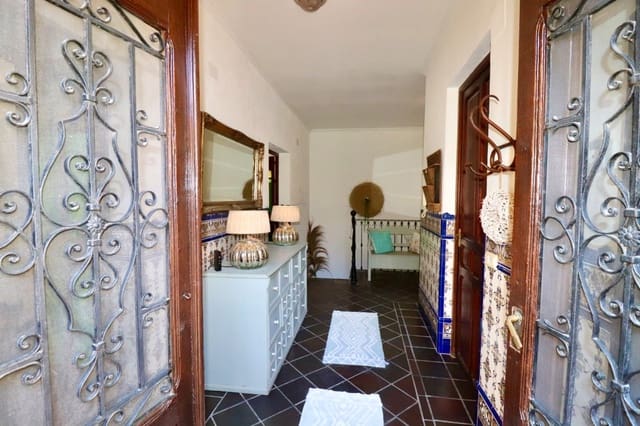 Chalet de 6 habitaciones en Rojales en venta con piscina garaje - 599.000 € (Ref: 9999406)