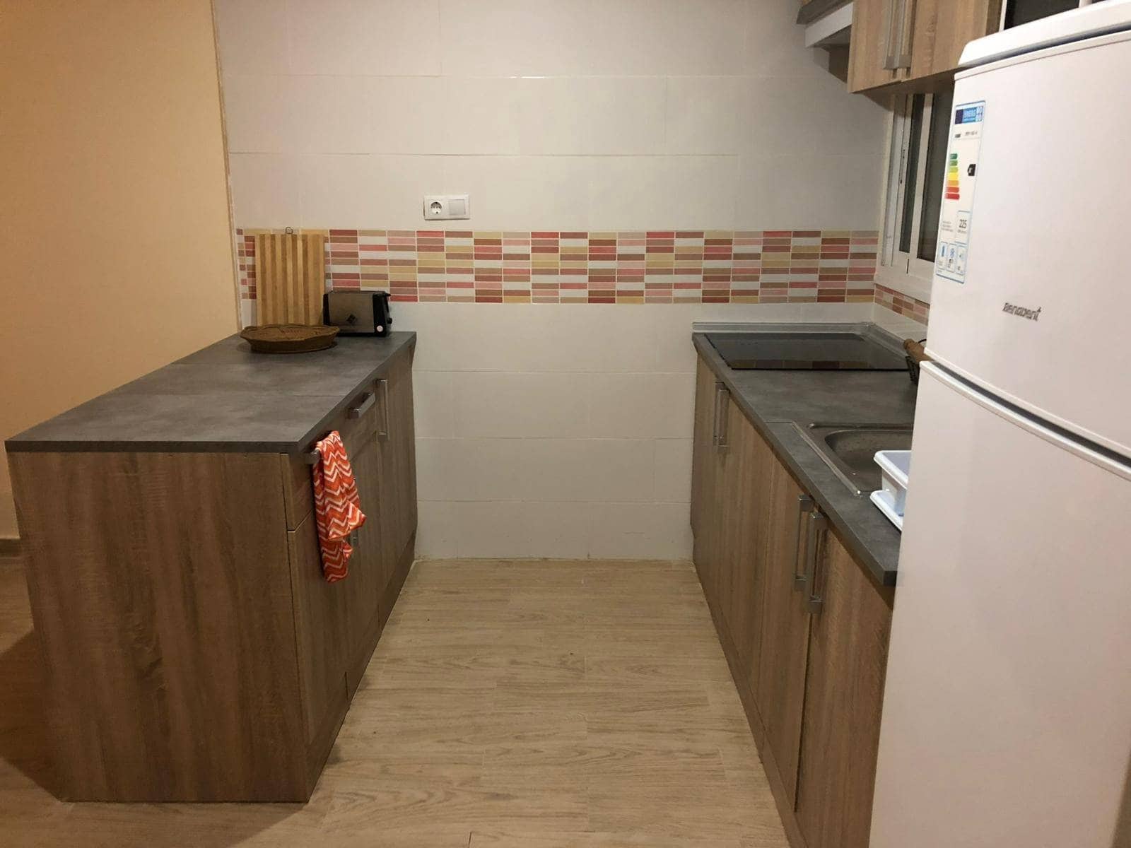 Studio zu vermieten in Almeria Stadt - 700 € (Ref: 10041148)