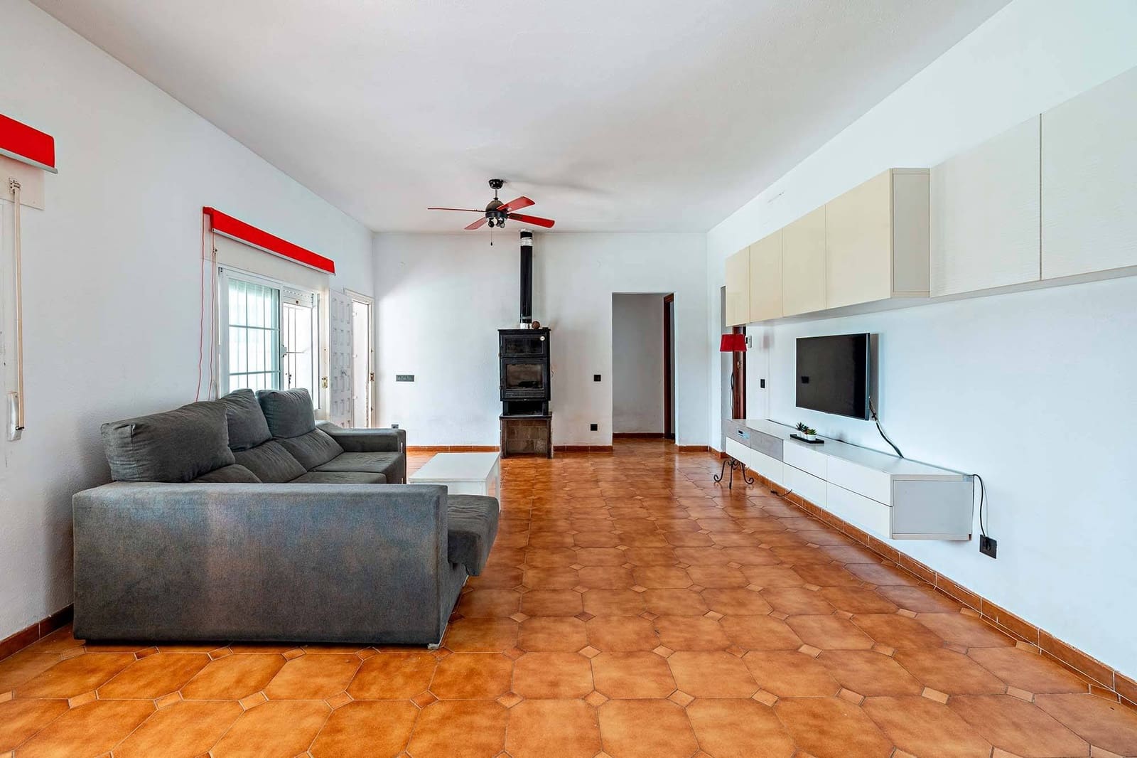 7 sovrum Villa till salu i Aguadulce (Almeria) med pool garage - 675 000 € (Ref: 10043044)