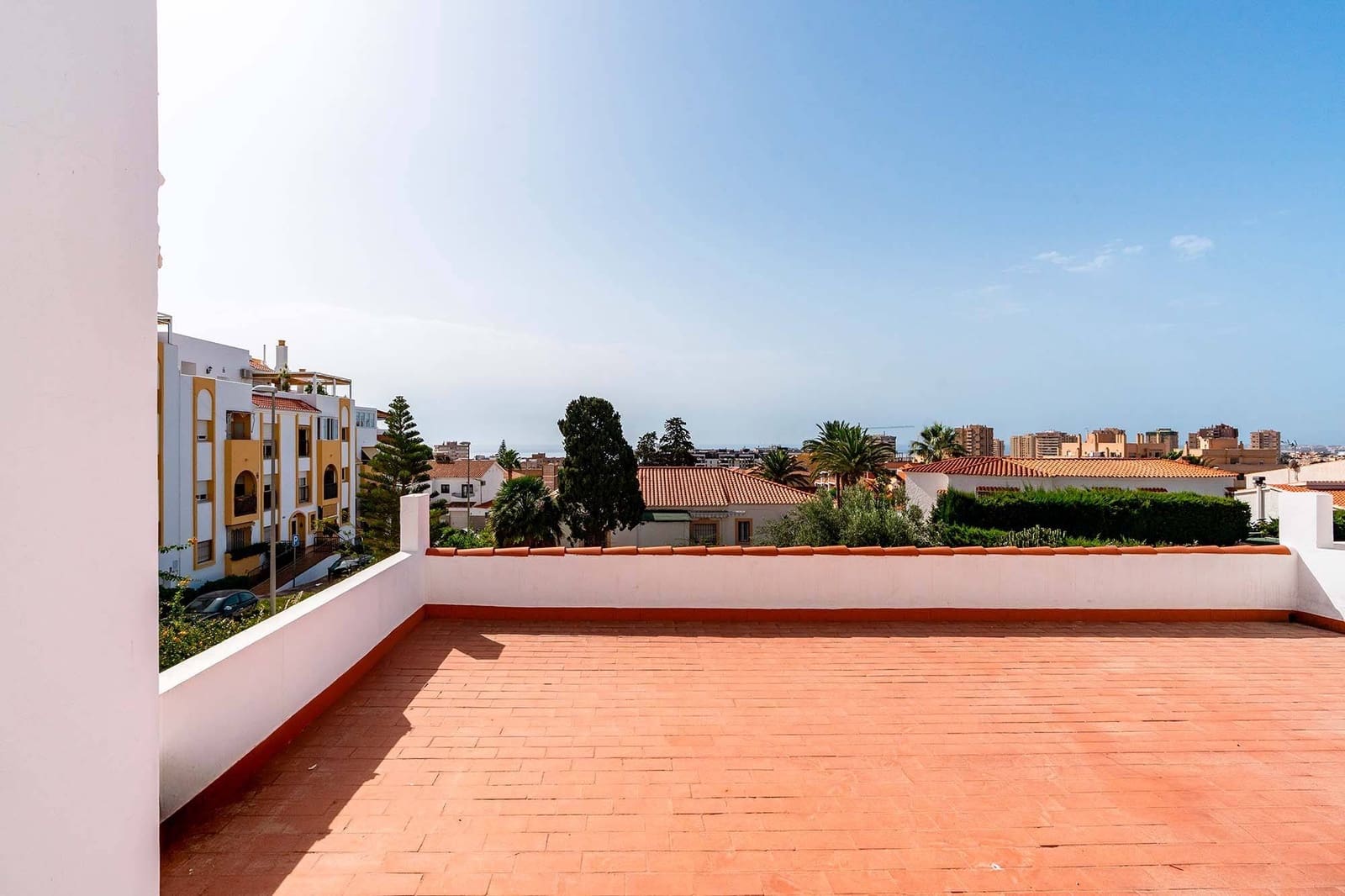 7 sovrum Villa till salu i Aguadulce (Almeria) med pool garage - 675 000 € (Ref: 10043044)
