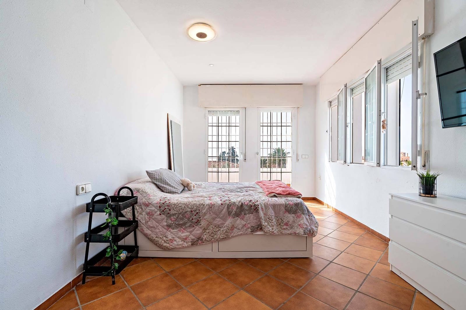 7 sovrum Villa till salu i Aguadulce (Almeria) med pool garage - 675 000 € (Ref: 10043044)
