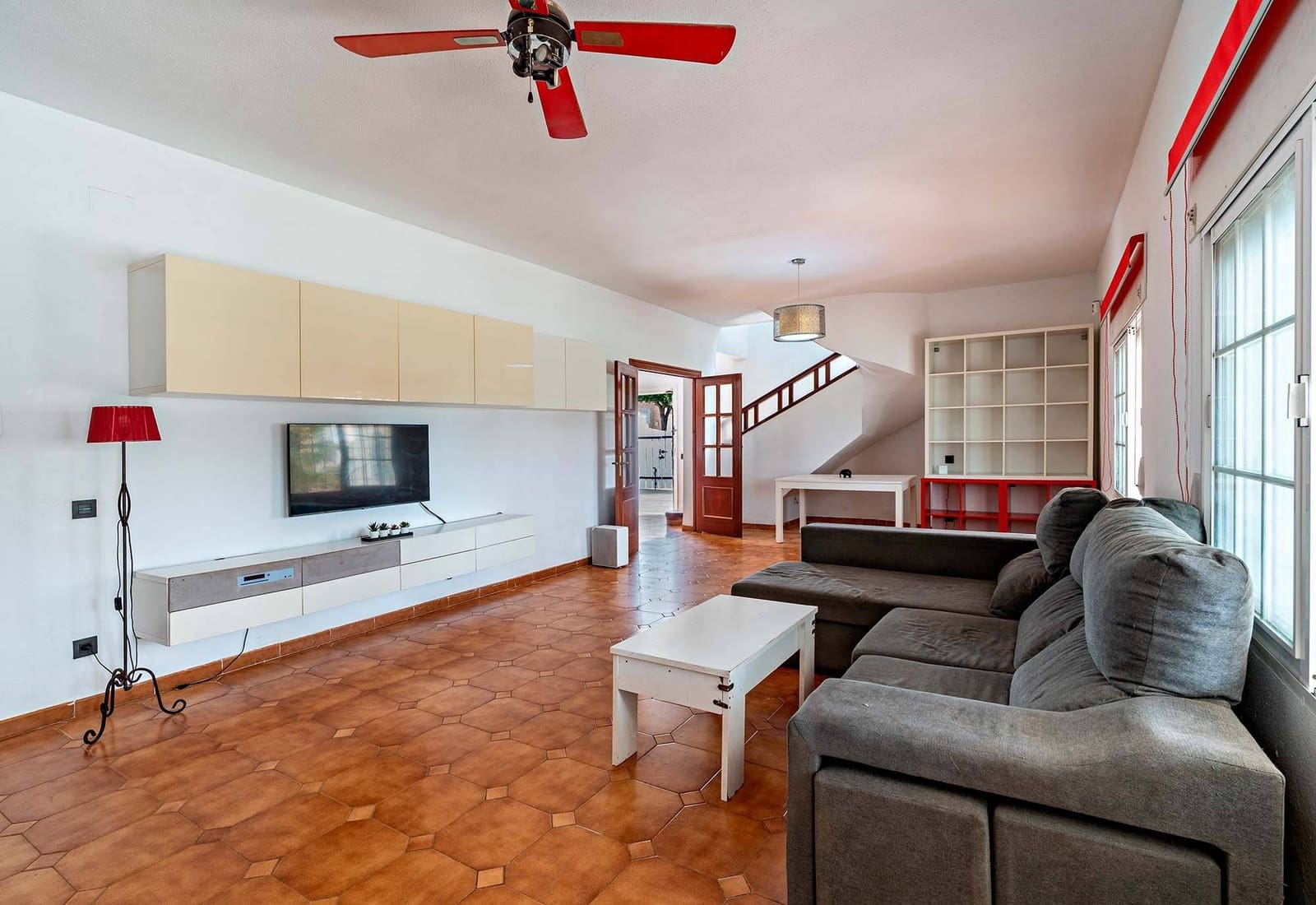 7 sovrum Villa till salu i Aguadulce (Almeria) med pool garage - 675 000 € (Ref: 10043044)