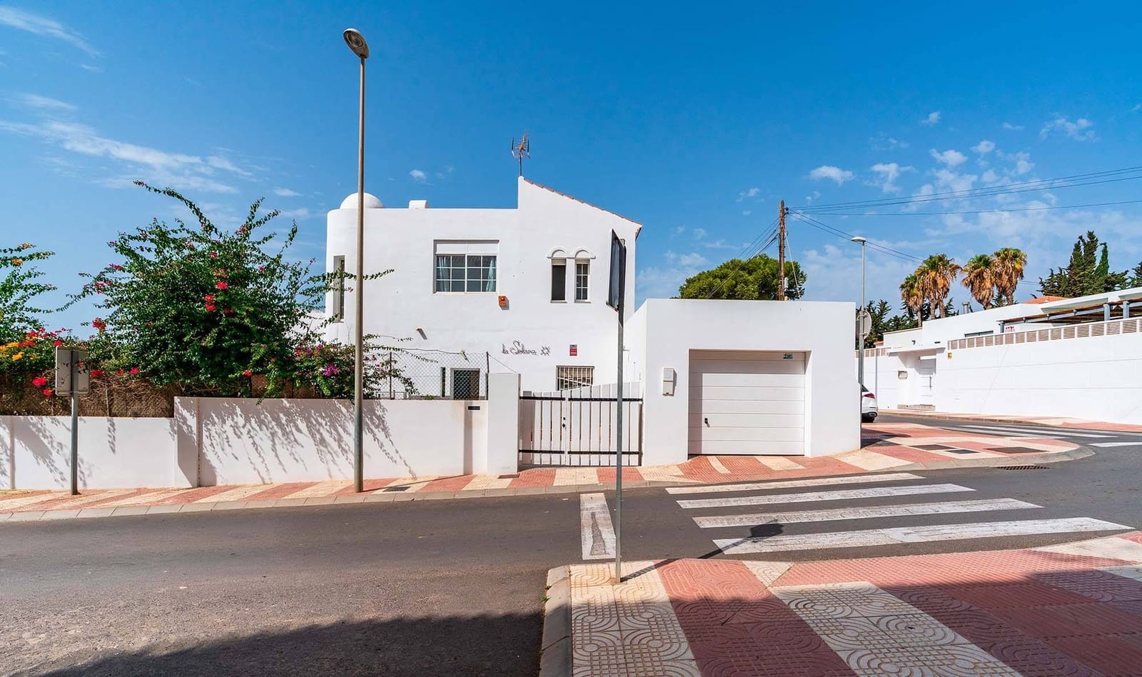 7 sovrum Villa till salu i Aguadulce (Almeria) med pool garage - 675 000 € (Ref: 10043044)
