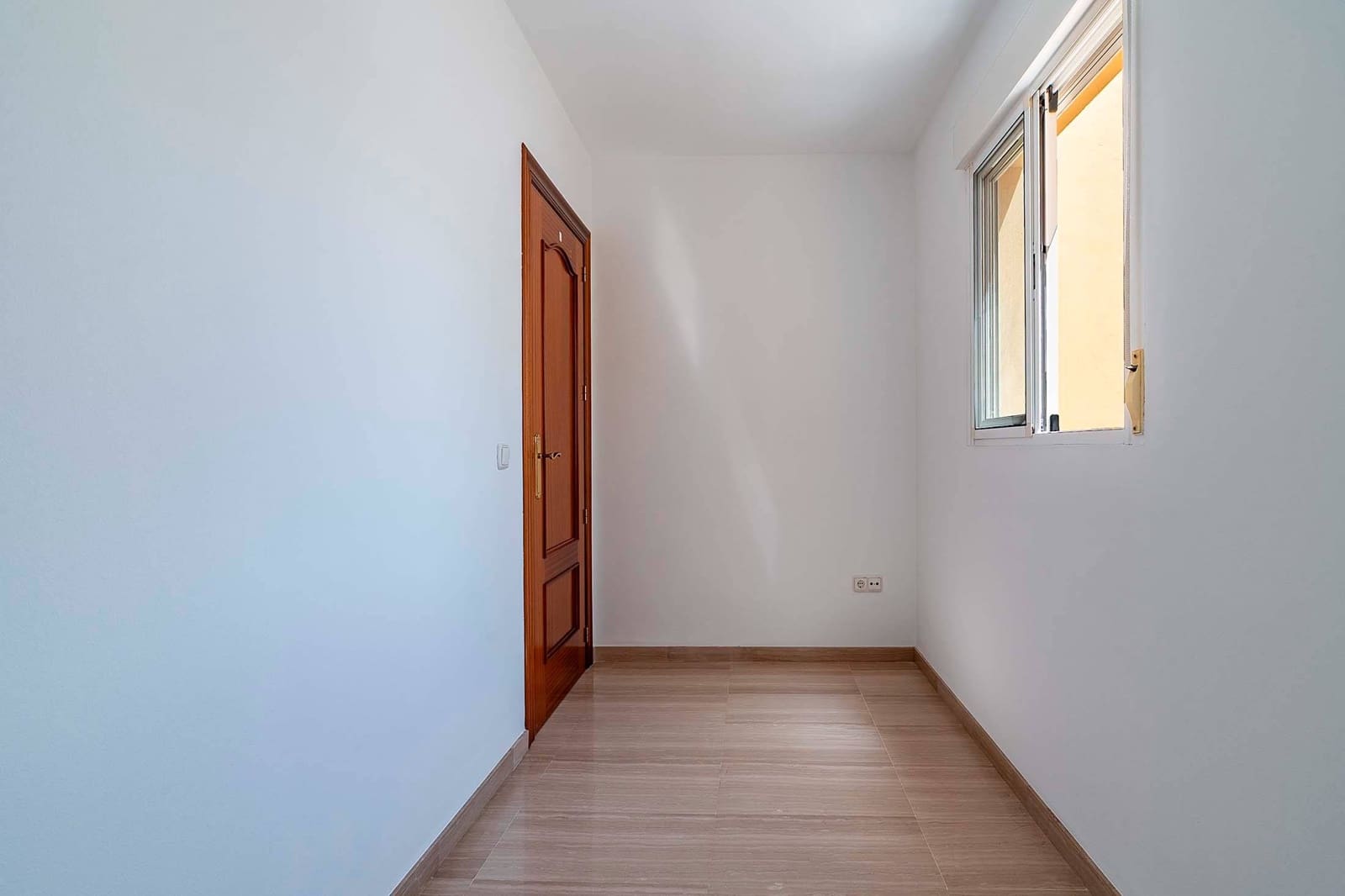 4 soveværelse Penthouse til salg i Almeria by - € 265.000 (Ref: 10047338)