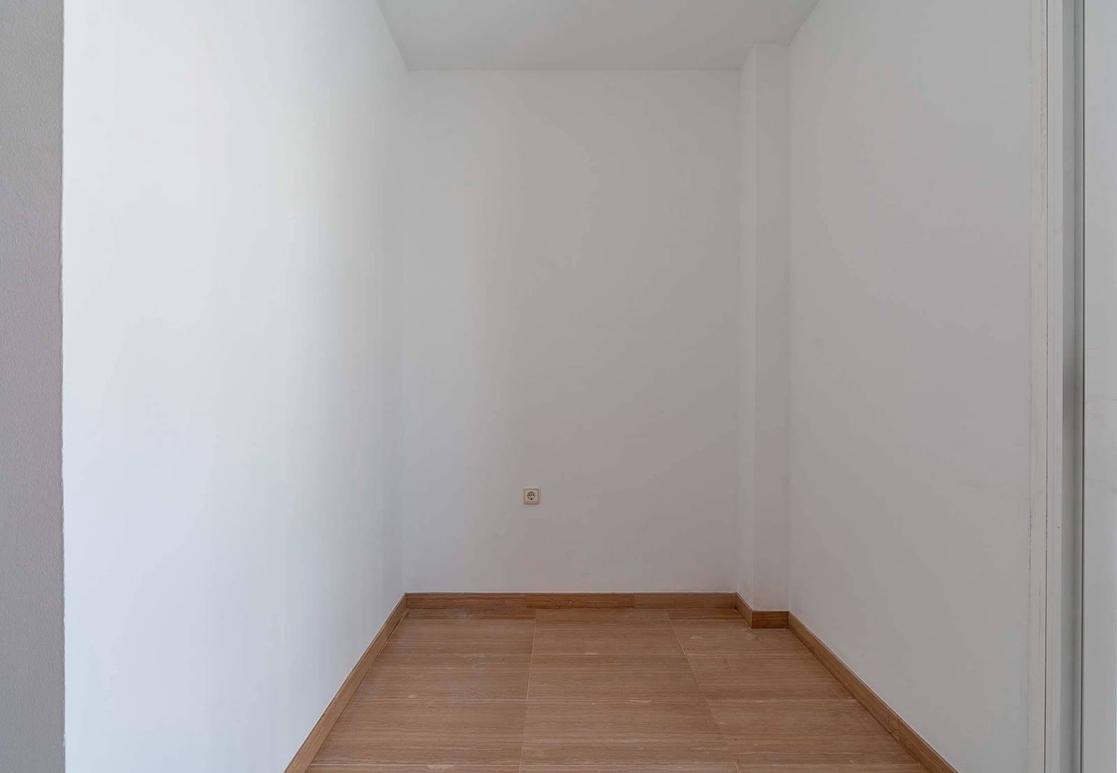 4 soveværelse Penthouse til salg i Almeria by - € 265.000 (Ref: 10047338)