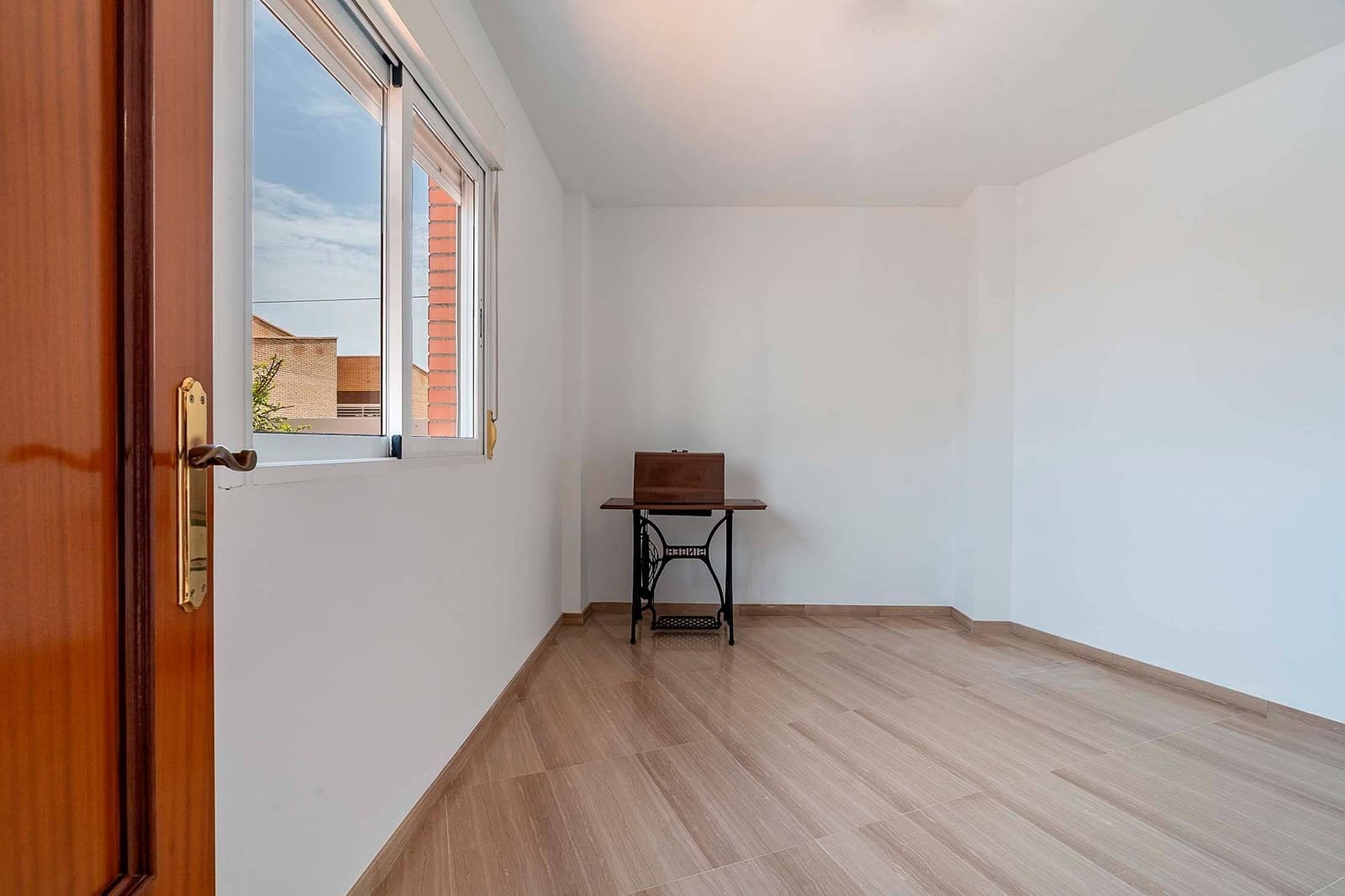 4 soveværelse Penthouse til salg i Almeria by - € 265.000 (Ref: 10047338)