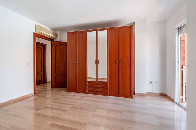 4 camera da letto Attico in vendita in Almería città - 265.000 € (Rif: 10047338)