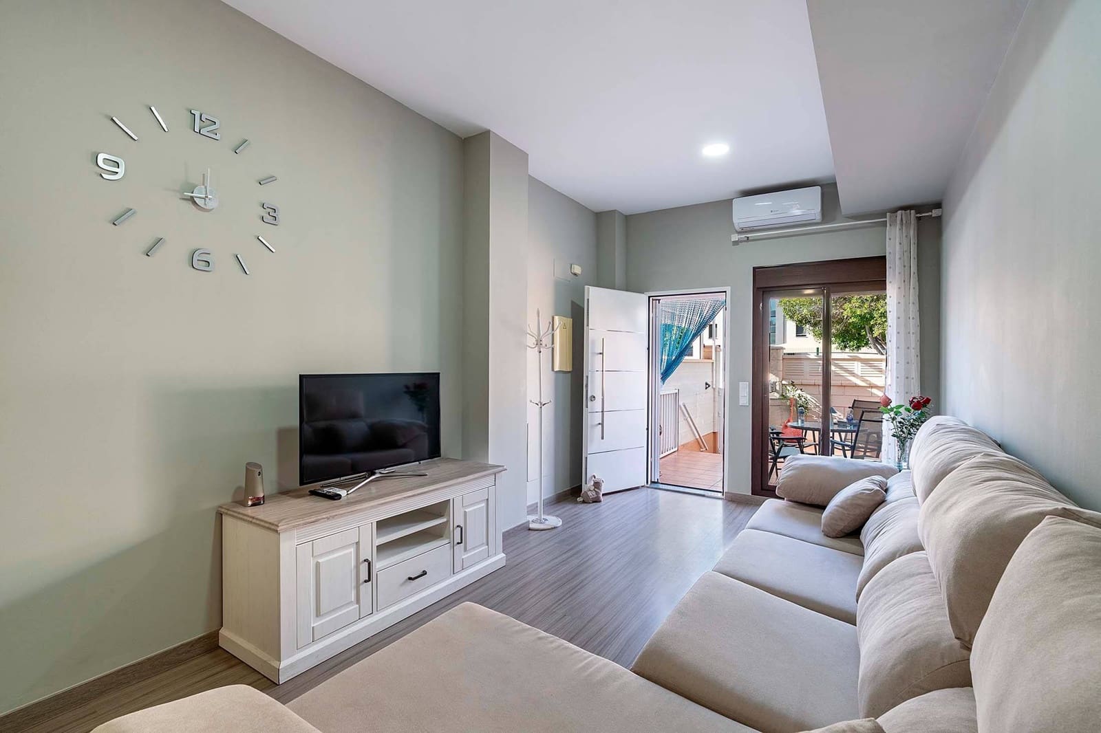 1 sovrum Lägenhet till salu i Almeria stad med pool garage - 195 000 € (Ref: 10062284)