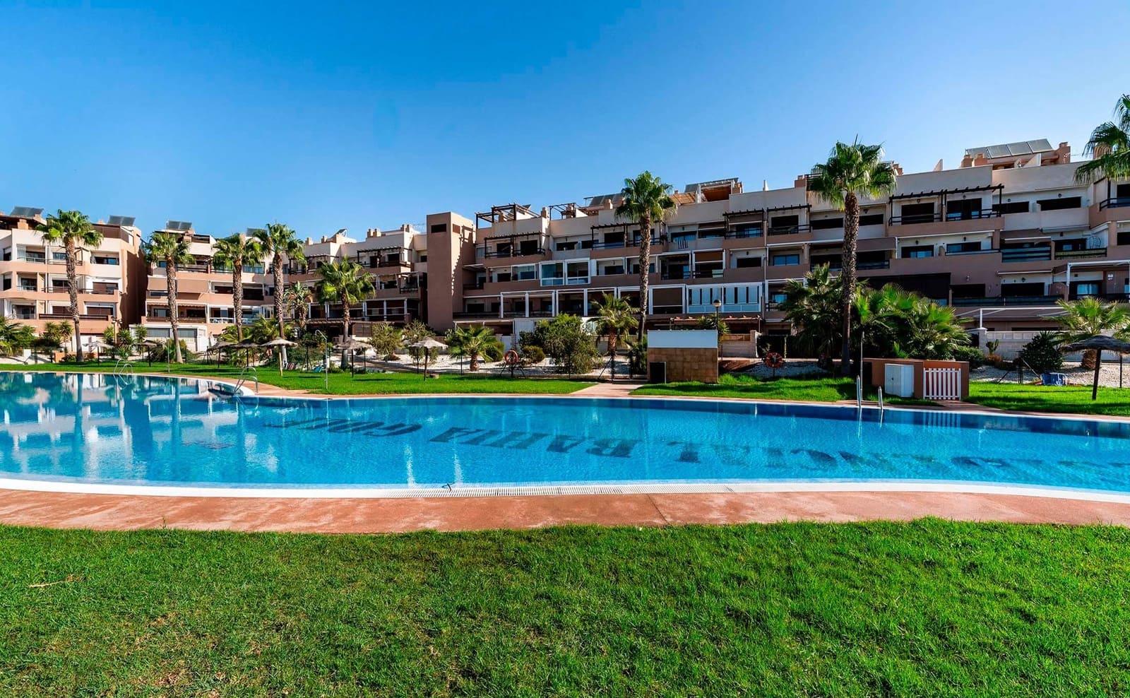 1 sovrum Lägenhet till salu i Almeria stad med pool garage - 195 000 € (Ref: 10062284)