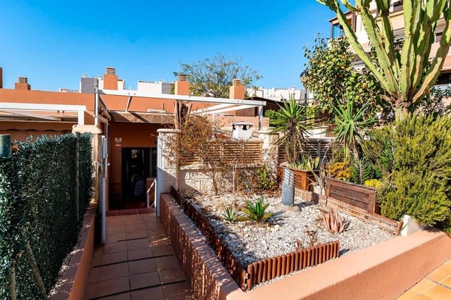 1 sovrum Lägenhet till salu i Almería stad med pool garage - 195 000 € (Ref: 10062284)