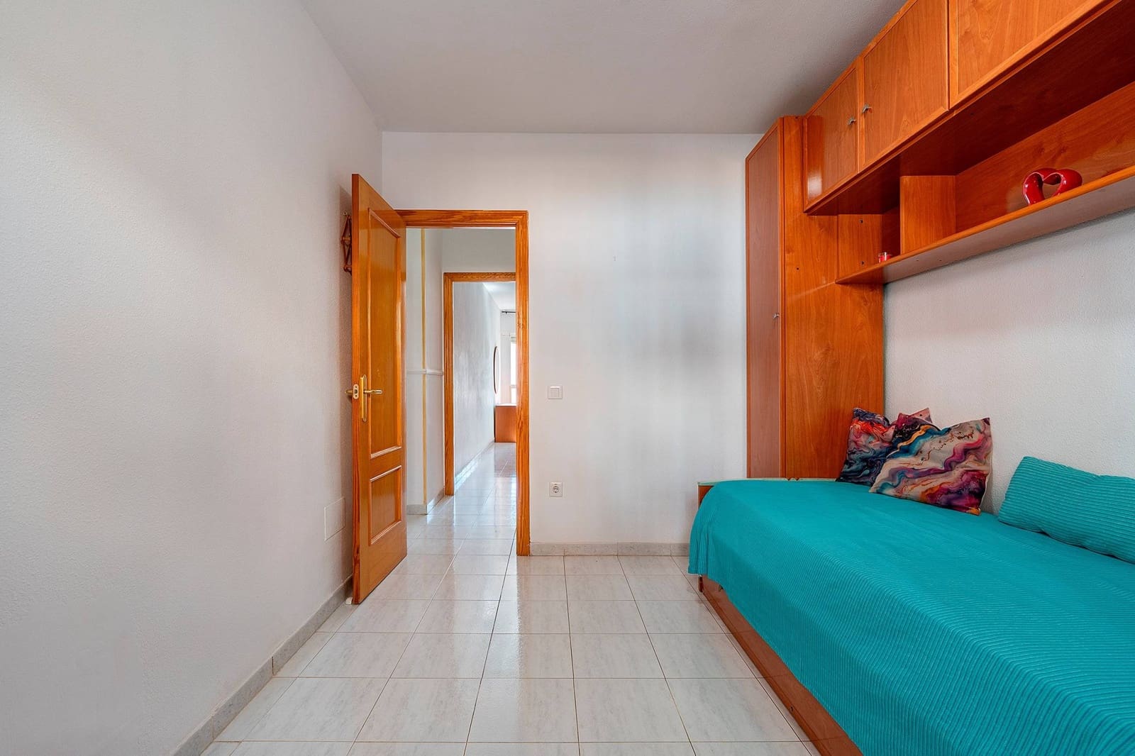 2 slaapkamer Flat te koop in Roquetas de Mar met zwembad garage - € 164.000 (Ref: 10089731)