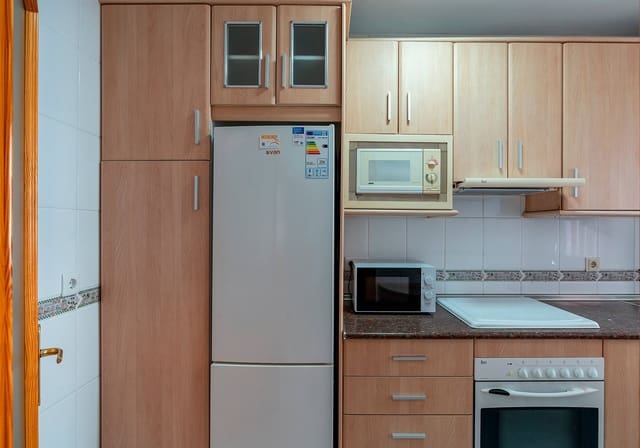 2 slaapkamer Flat te koop in Roquetas de Mar met zwembad garage - € 164.000 (Ref: 10089731)