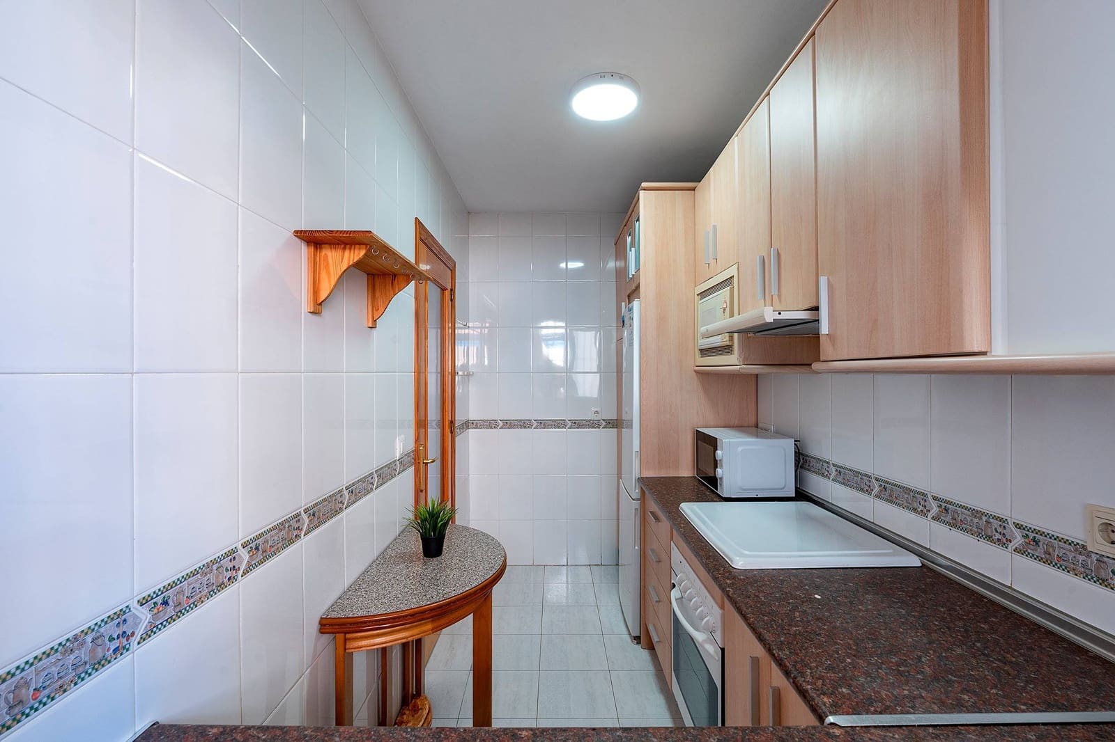 2 slaapkamer Flat te koop in Roquetas de Mar met zwembad garage - € 164.000 (Ref: 10089731)