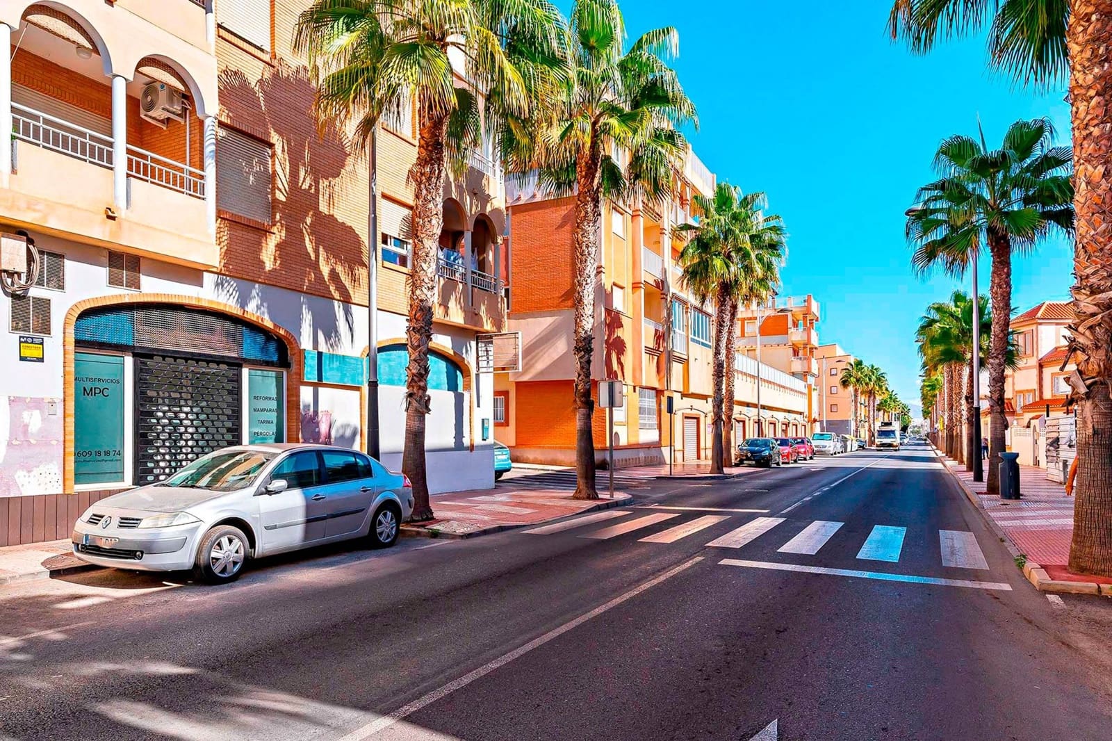 2 slaapkamer Flat te koop in Roquetas de Mar met zwembad garage - € 164.000 (Ref: 10089731)