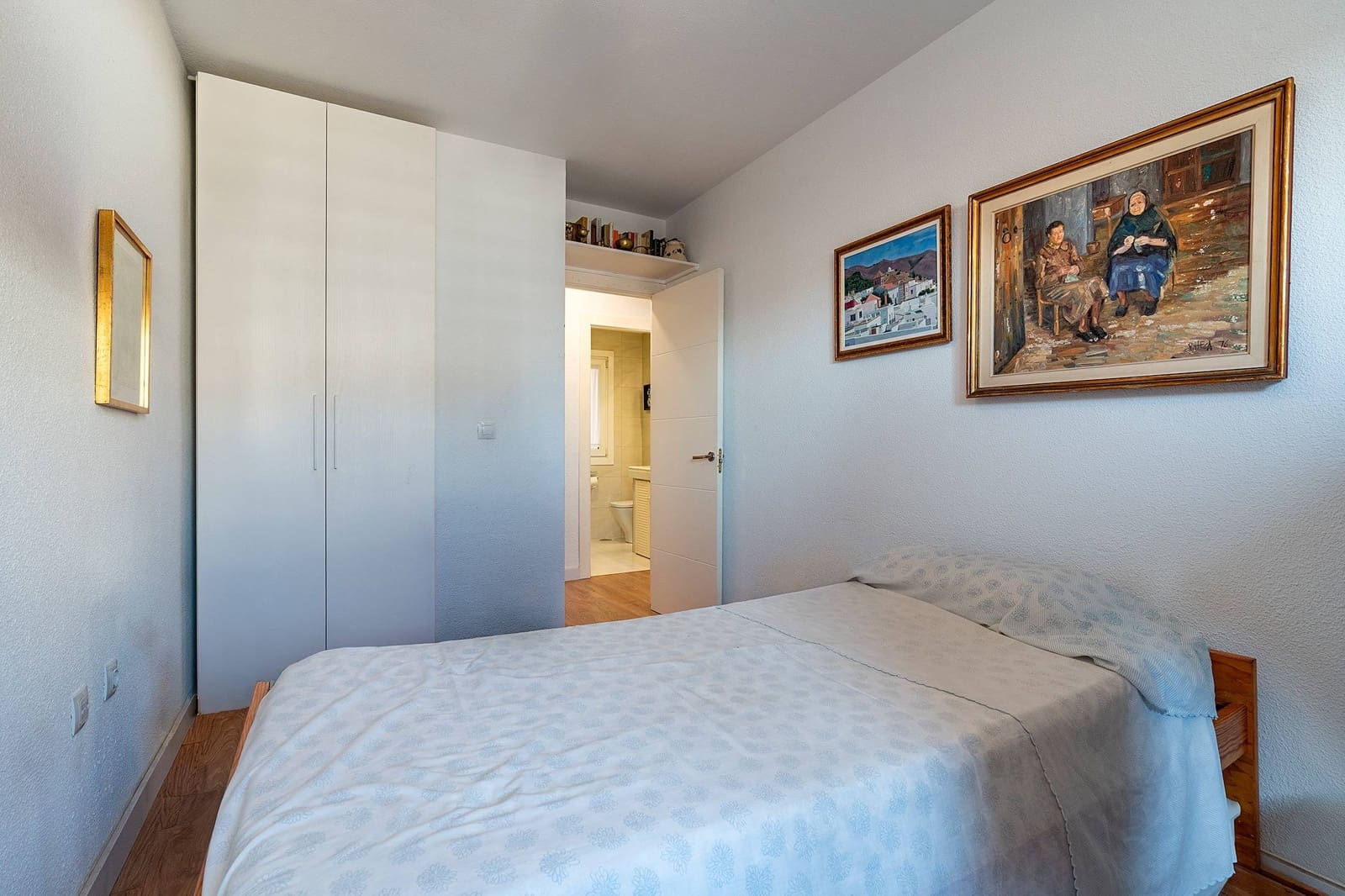 3 slaapkamer Flat te koop in Almeria stad met garage - € 380.000 (Ref: 10098435)