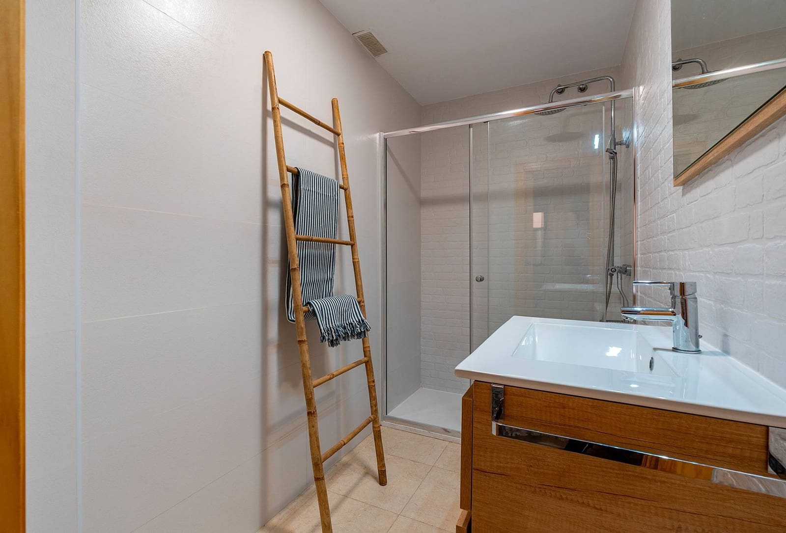 2 bedroom Flat for sale in La Envia Golf with pool garage - € 175,000 (Ref: 10100463)