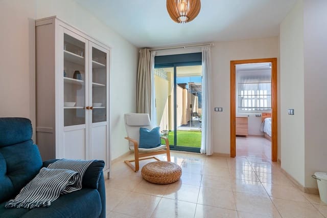 2 slaapkamer Flat te koop in La Envía Golf, Vícar met zwembad garage - € 175.000 (Ref: 10100463)