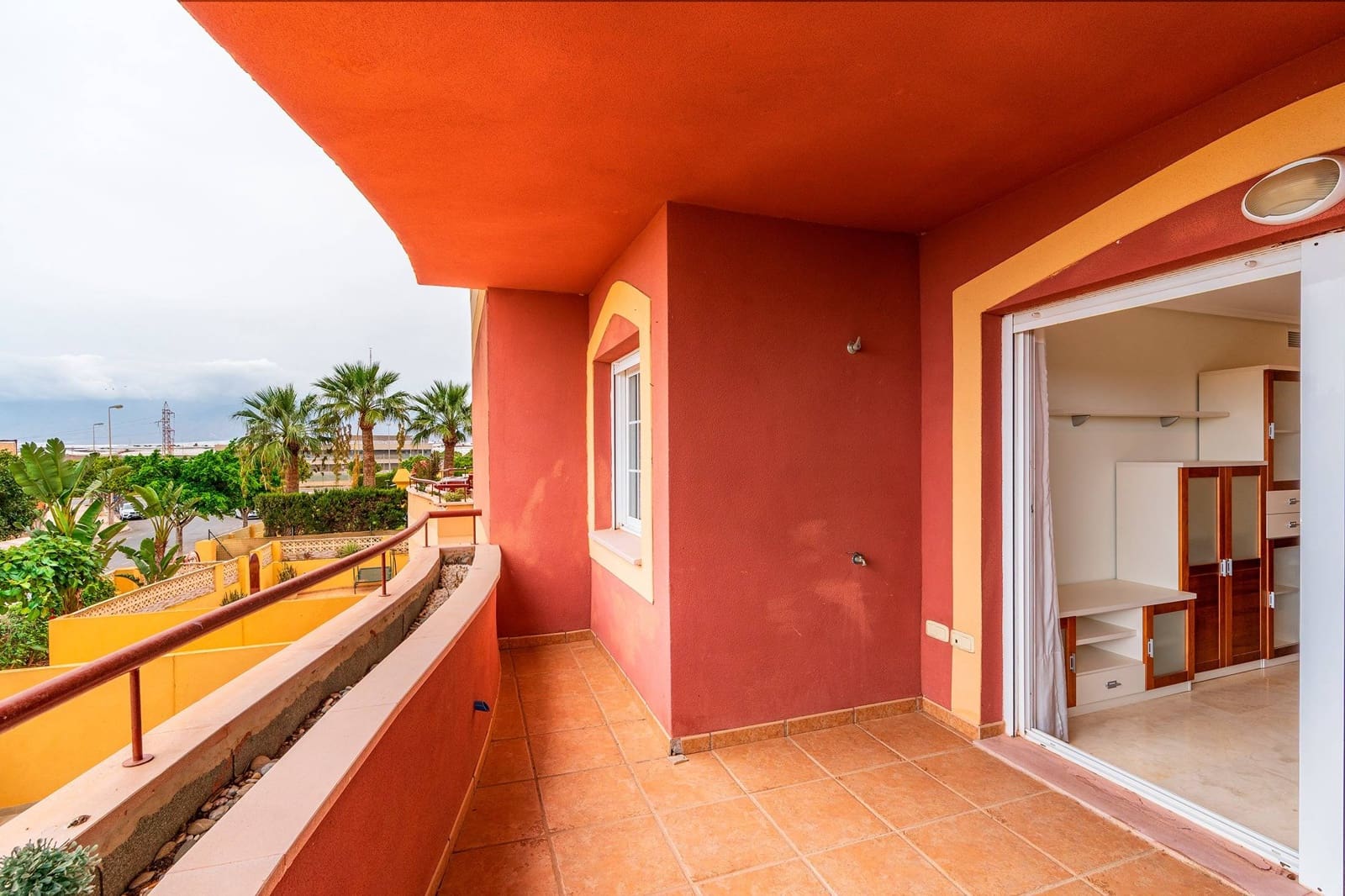 2 quarto Apartamento para arrendar em Roquetas de Mar com piscina garagem - 765 € (Ref: 10120226)