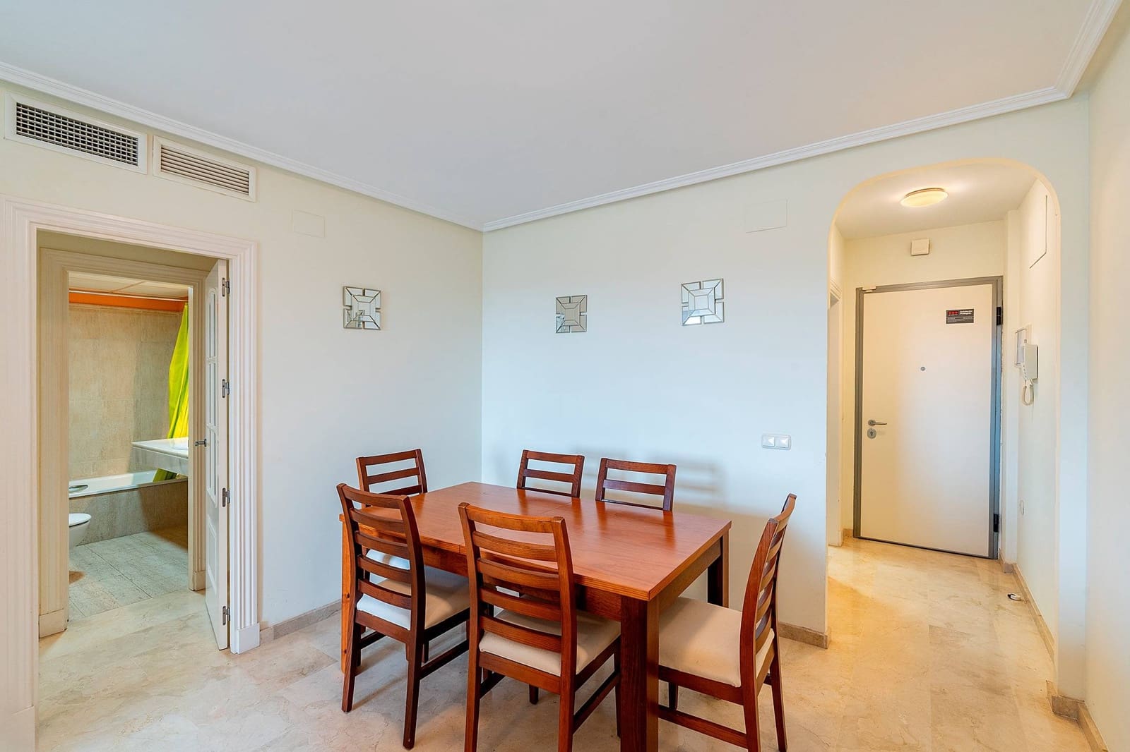 2 quarto Apartamento para arrendar em Roquetas de Mar com piscina garagem - 765 € (Ref: 10120226)