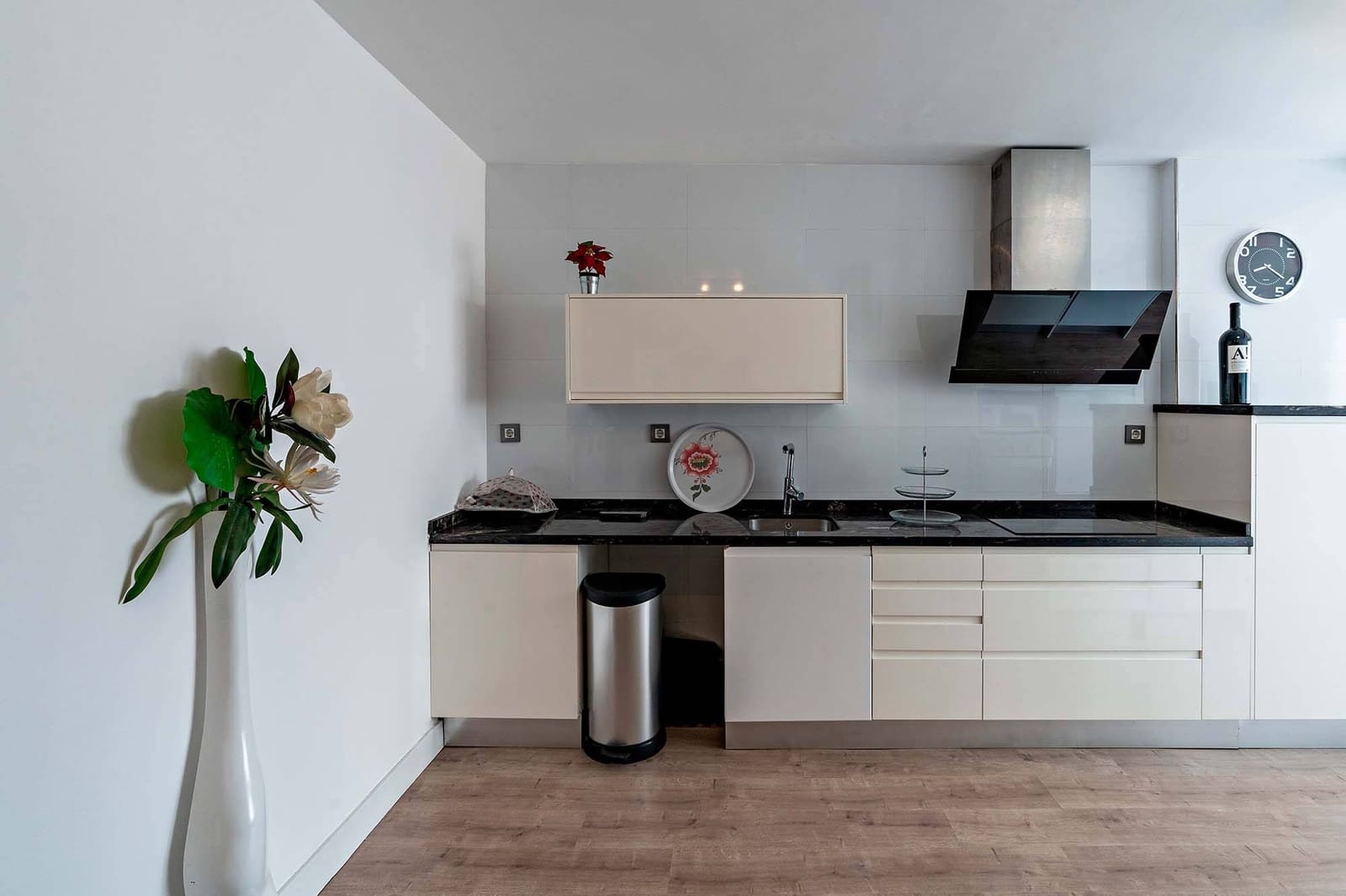 3 soveværelse Rækkehus til leje i Roquetas de Mar med swimmingpool garage - € 1.300 (Ref: 10147147)