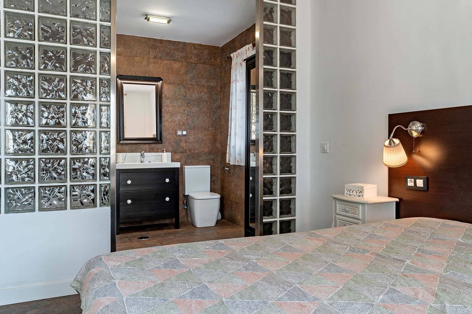 3 soveværelse Rækkehus til leje i Roquetas de Mar med swimmingpool garage - € 1.300 (Ref: 10147147)