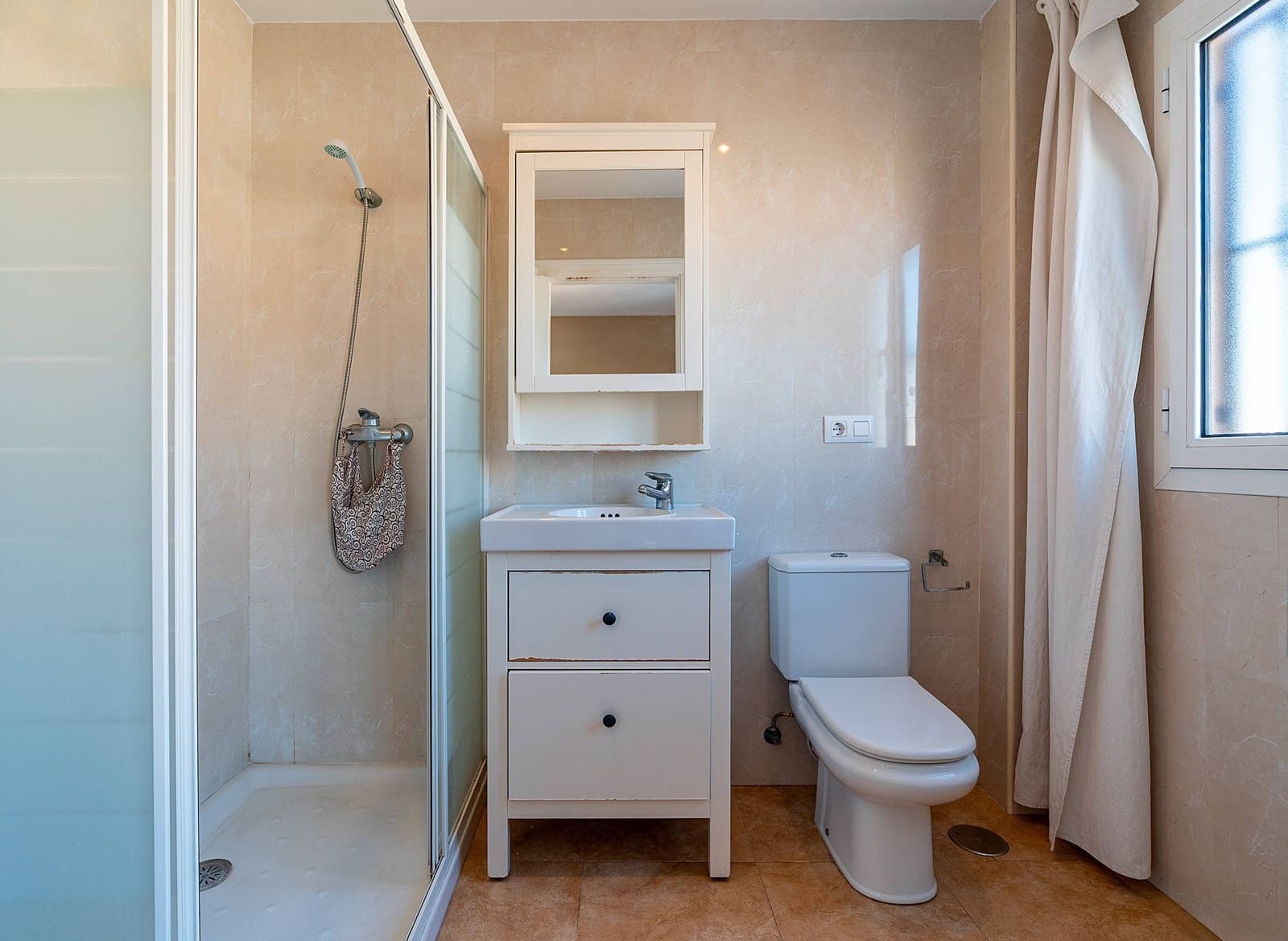 3 slaapkamer Rijtjeshuis te koop in Pechina met garage - € 185.000 (Ref: 10159734)