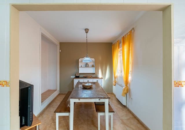 3 slaapkamer Rijtjeshuis te koop in Pechina met garage - € 185.000 (Ref: 10159734)