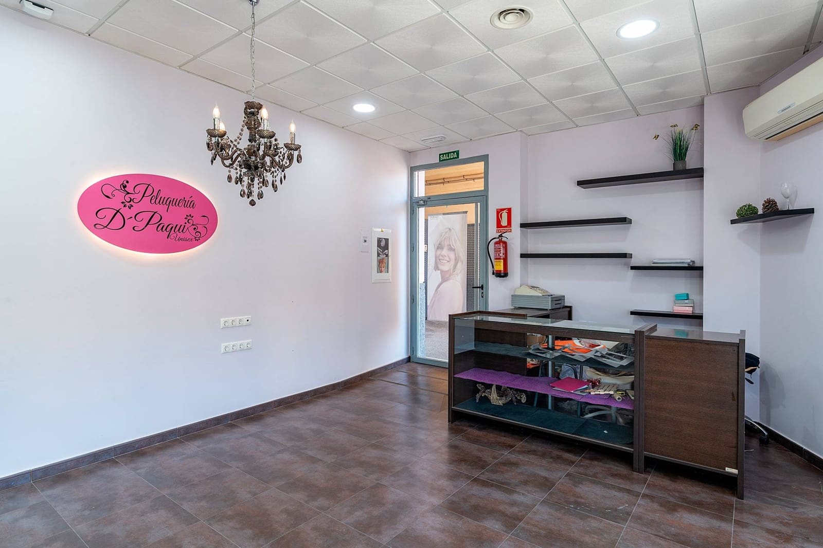 Commerciale da affittare in Retamar - 700 € (Rif: 10180634)