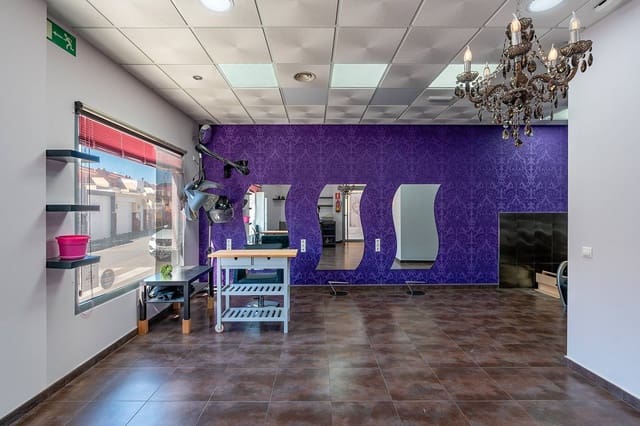 Commerciale da affittare in Retamar, Almería città - 700 € (Rif: 10180634)