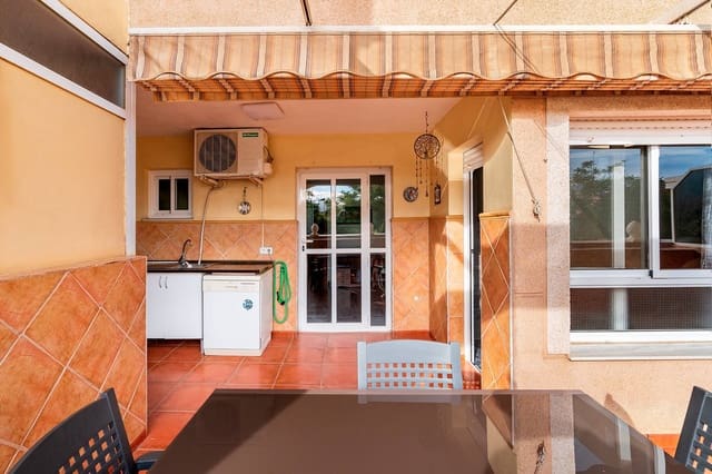 Piso de 4 habitaciones en El Ejido en venta - 190.000 € (Ref: 10180635)