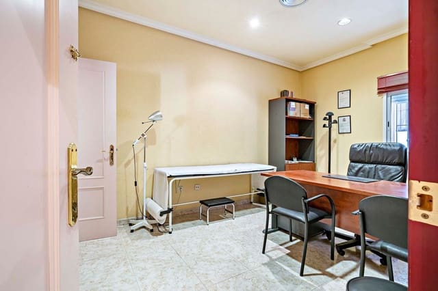 Commercial for rent in Aguadulce (Almeria), Roquetas de Mar - € 1,100 (Ref: 8077279)