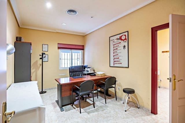 Commercial for rent in Aguadulce (Almeria), Roquetas de Mar - € 1,100 (Ref: 8077279)