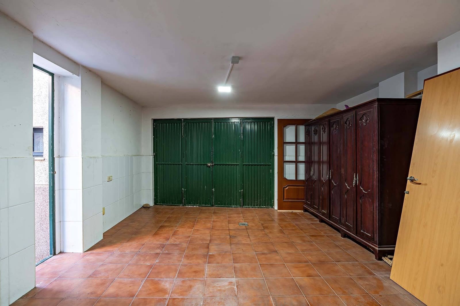 5 bedroom Villa for sale in Aguadulce (Almeria) with pool garage - € 420,000 (Ref: 8099801)