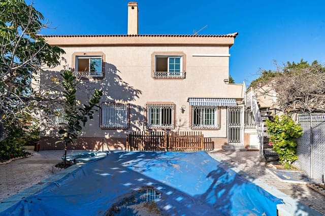 5 soverom Villa til salgs i Aguadulce (Almeria), Roquetas de Mar med svømmebasseng garasje - € 420 000 (Ref: 8099801)