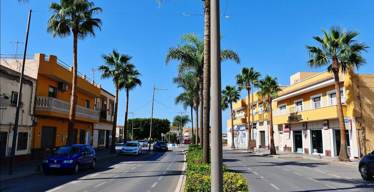 Erhverv til salg i Roquetas de Mar - € 70.000 (Ref: 8131202)