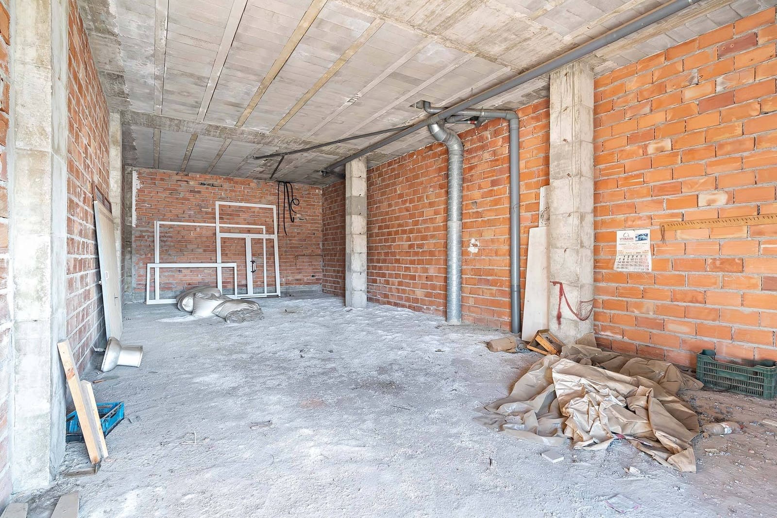 Erhverv til salg i Roquetas de Mar - € 70.000 (Ref: 8131202)