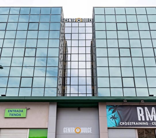 Office for sale in El Parador de las Hortichuelas, Roquetas de Mar - € 100,000 (Ref: 8152455)