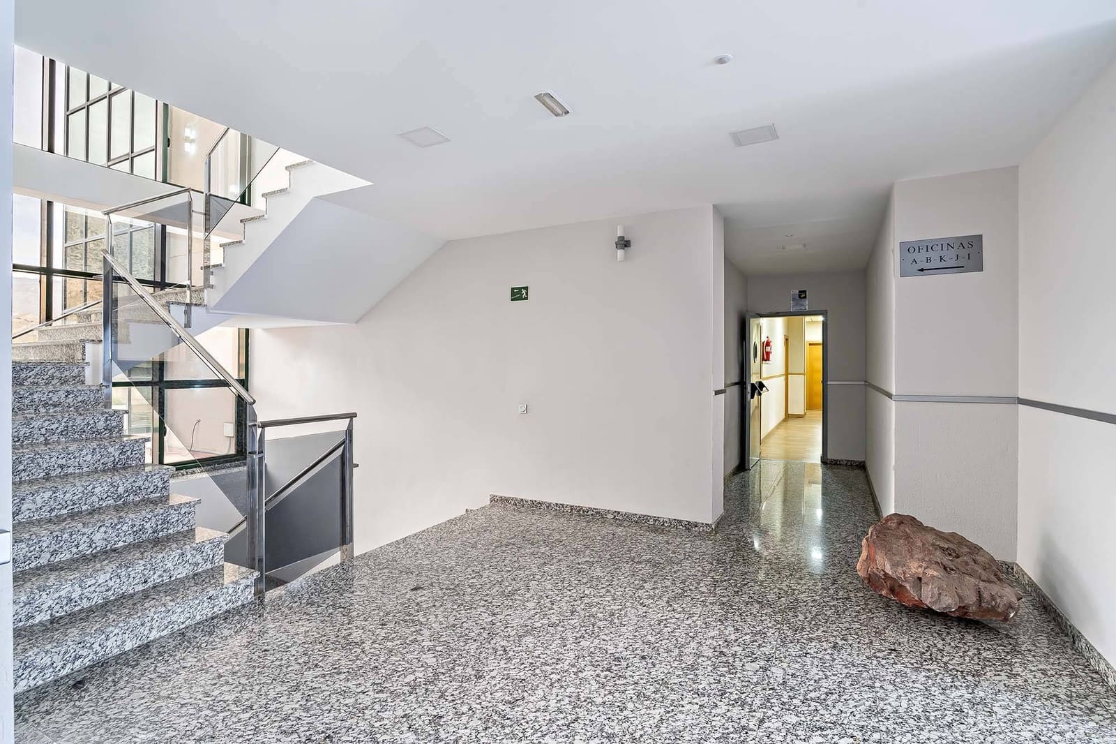 Kontor til salg i El Parador de las Hortichuelas - € 100.000 (Ref: 8152455)