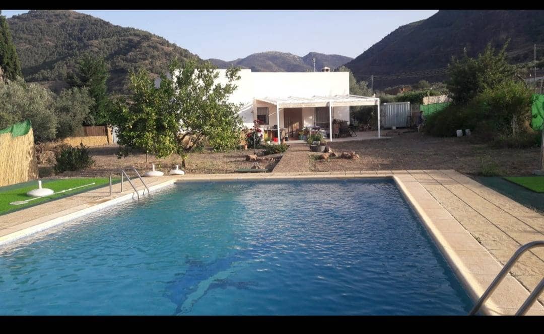 3 soveværelse Finca/Landehus til salg i Canjayar med swimmingpool - € 165.000 (Ref: 8195270)